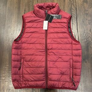 Saks Fifth Avenue Lightweight Packable Down Vest Mens Size M Red